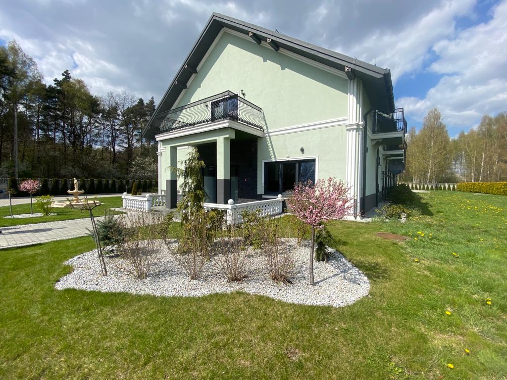 018e64ee-1742-484d-bb95-0367739a5a52