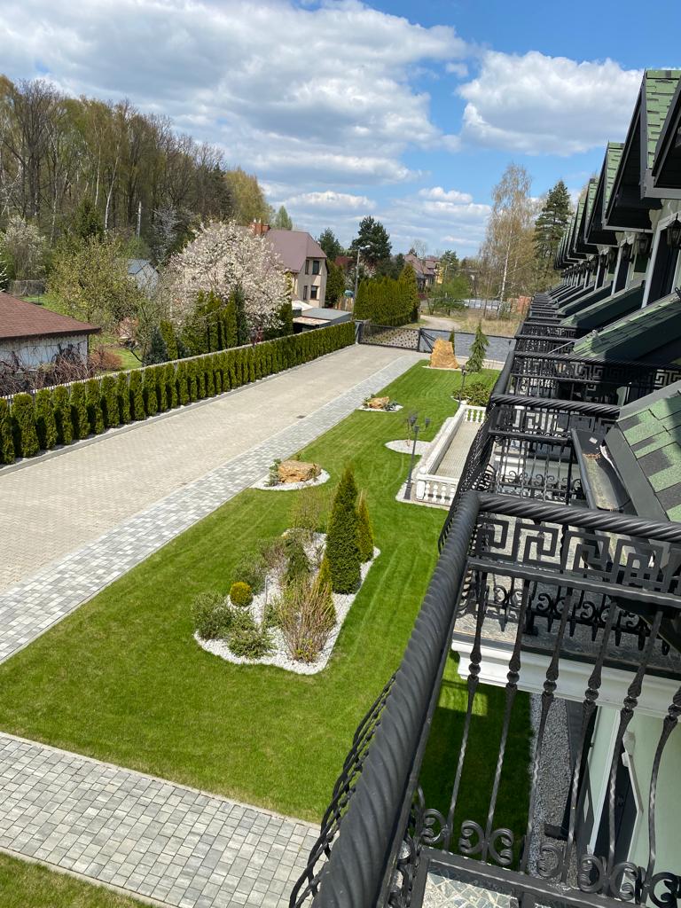 f9b7514e-cd87-4206-a3af-d3c91b239507 f9b7514e-cd87-4206-a3af-d3c91b239507